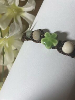 Handcrafted Green Flower Adjustable Macramé Bracelet